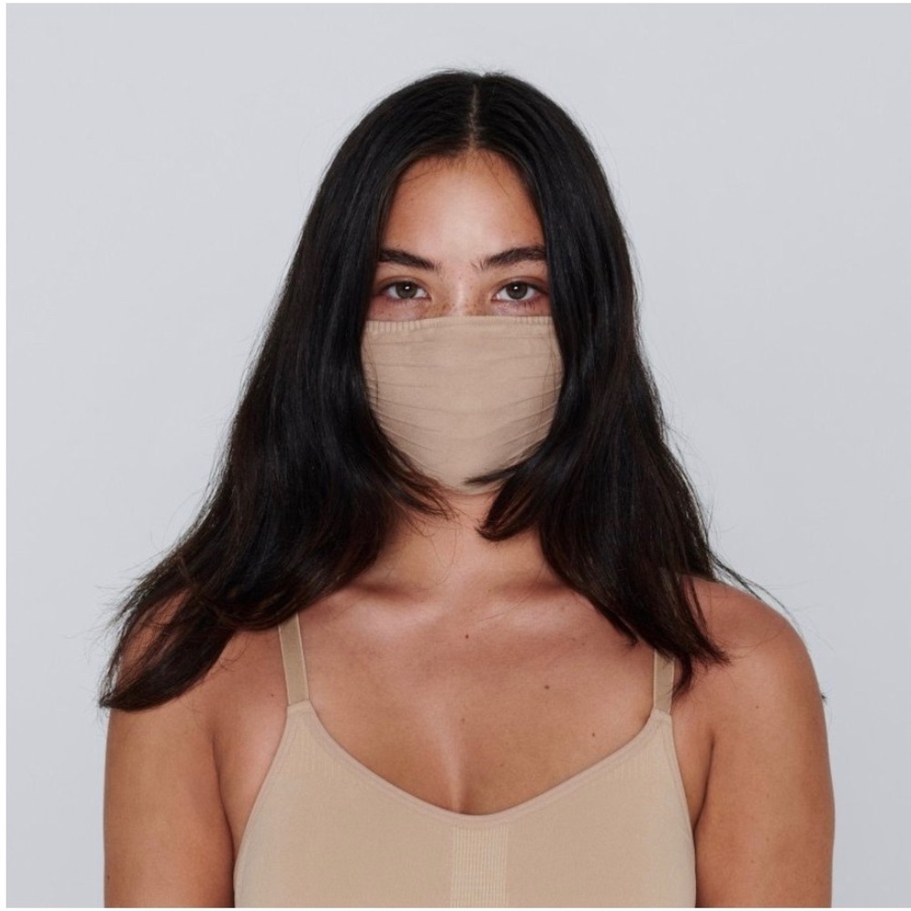 SKIMS face mask in sienna